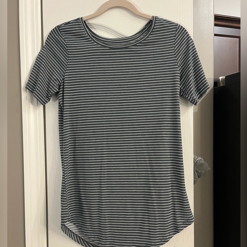 Old navy shirt
